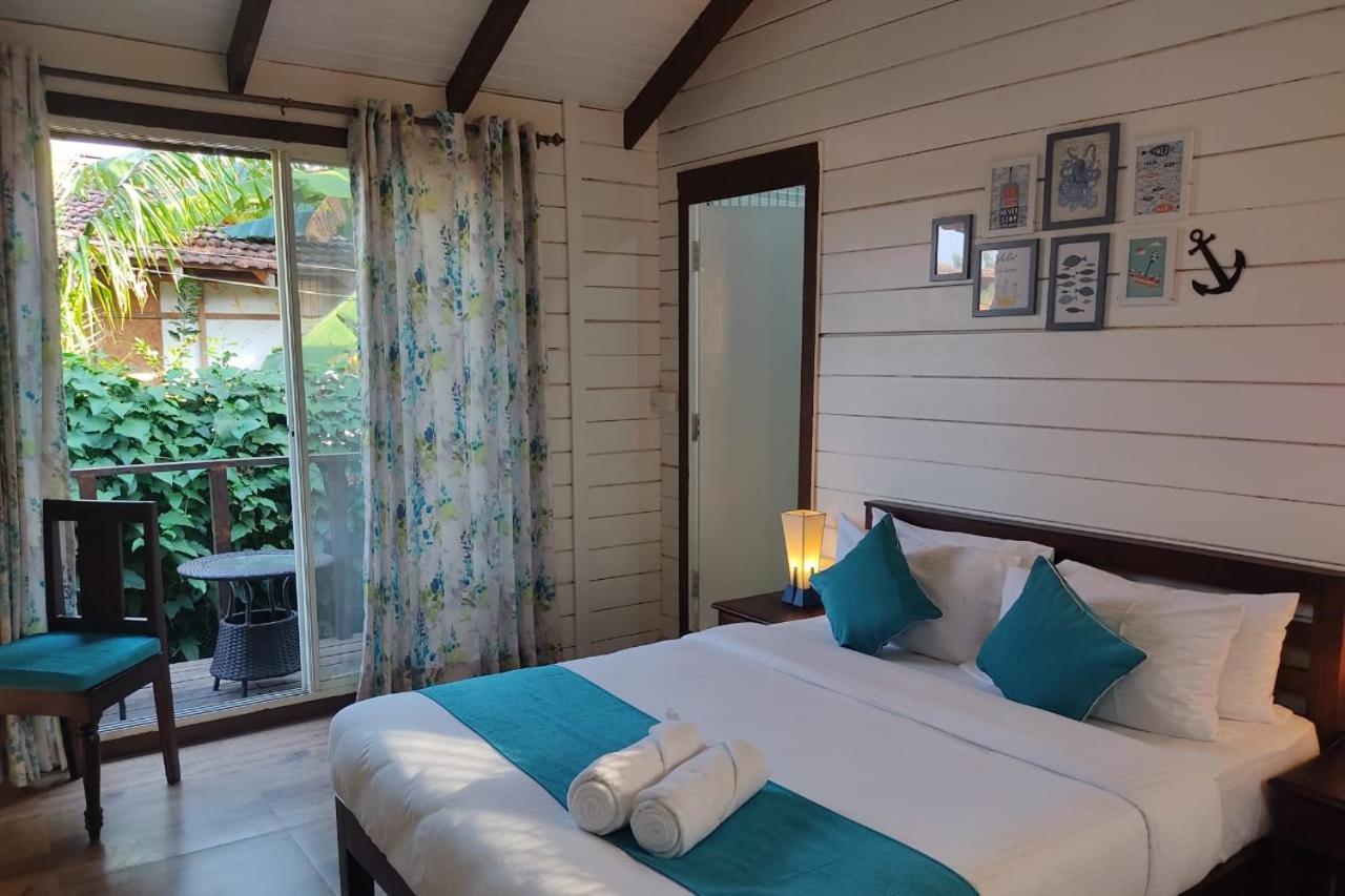 Waterscape Beach Resort Vagator Quarto foto